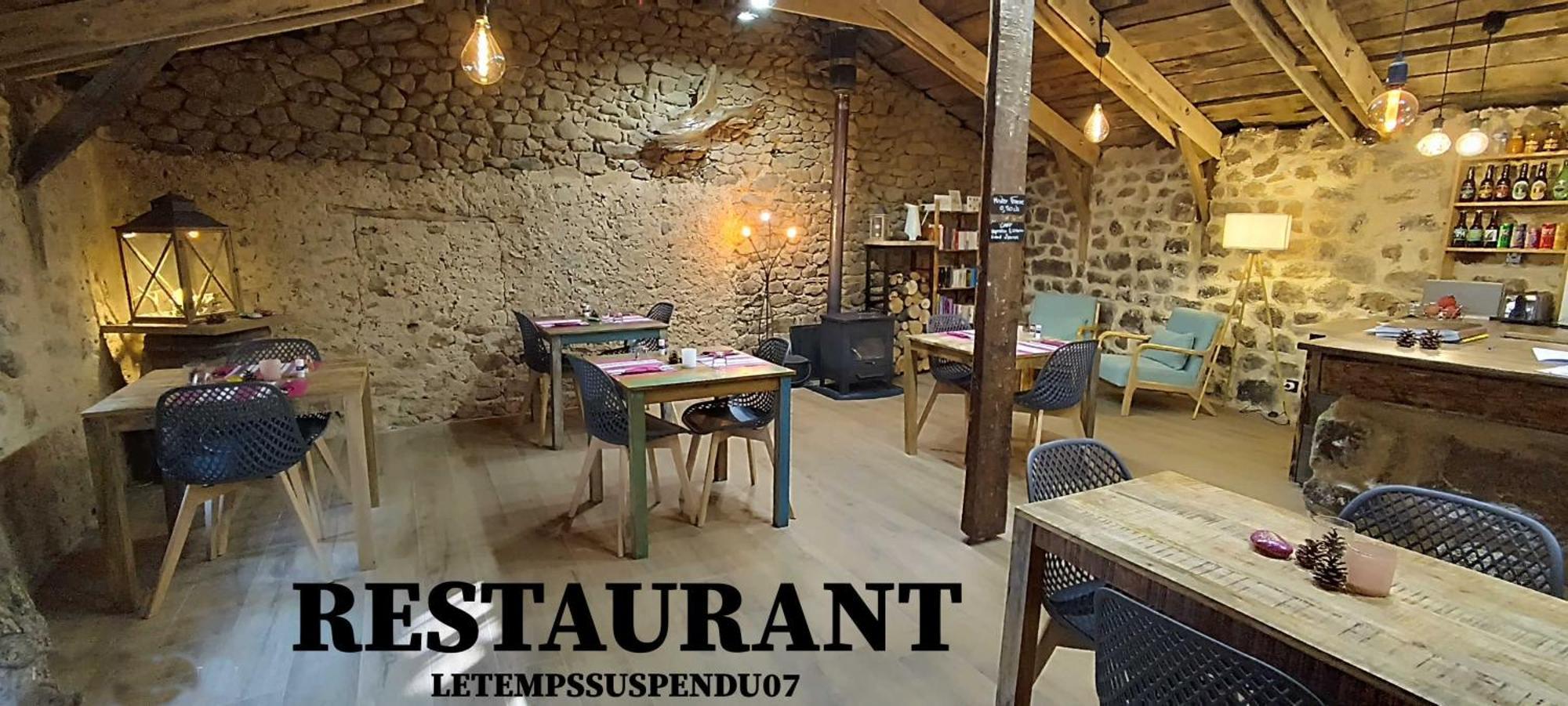 Вилла Le Temps Suspendu Saint-Pierreville Экстерьер фото